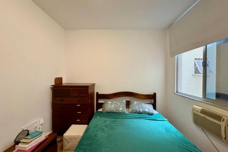 Apartamento à venda com 75m², 2 quartos e 1 vagaQuarto 2