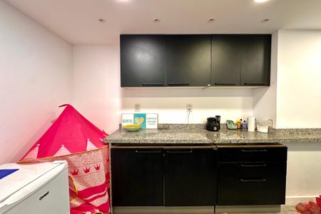 Apartamento à venda com 75m², 2 quartos e 1 vagaCozinha