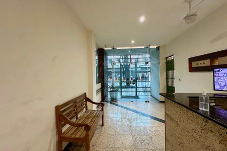 Apartamento à venda com 75m², 2 quartos e 1 vagaÁrea comum