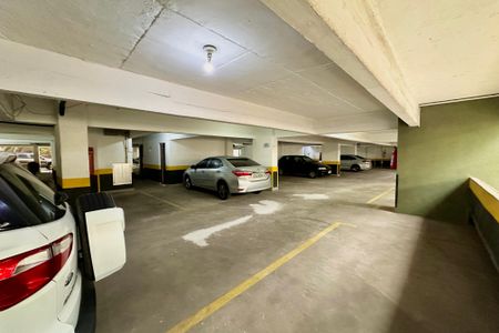 Apartamento à venda com 75m², 2 quartos e 1 vagaÁrea comum