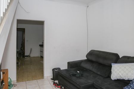 Casa à venda com 174m², 3 quartos e 2 vagasSala