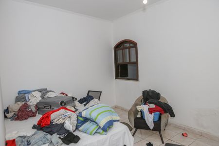 Casa à venda com 174m², 3 quartos e 2 vagasQuarto 2