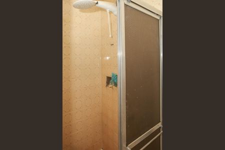 Casa à venda com 174m², 3 quartos e 2 vagasBanheiro 1