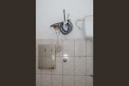 Casa à venda com 174m², 3 quartos e 2 vagasBanheiro 2