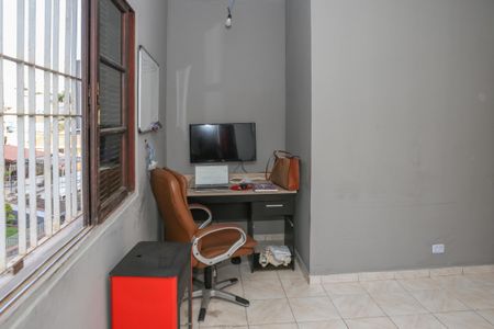 Casa à venda com 174m², 3 quartos e 2 vagasQuarto 1