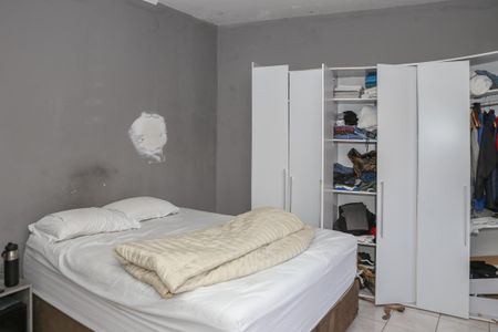 Casa à venda com 174m², 3 quartos e 2 vagasQuarto 1