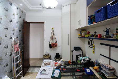 Casa à venda com 200m², 3 quartos e 2 vagasEscritório