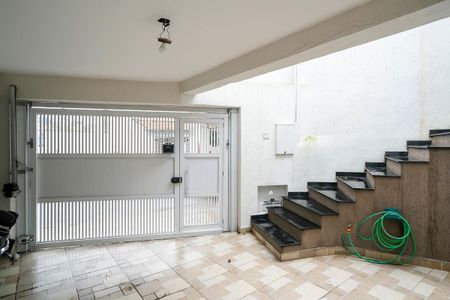 Casa à venda com 200m², 3 quartos e 2 vagasGaragem