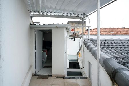 Casa à venda com 200m², 3 quartos e 2 vagasÁrea de serviço