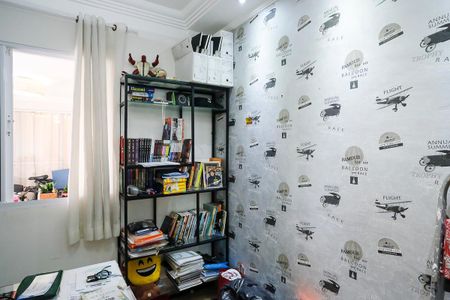 Casa à venda com 200m², 3 quartos e 2 vagasEscritório