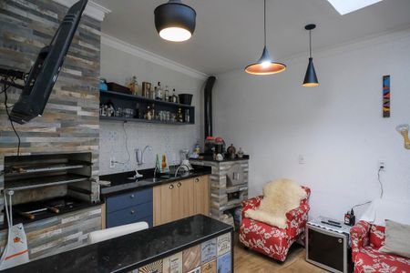 Casa à venda com 200m², 3 quartos e 2 vagasChurrasqueira