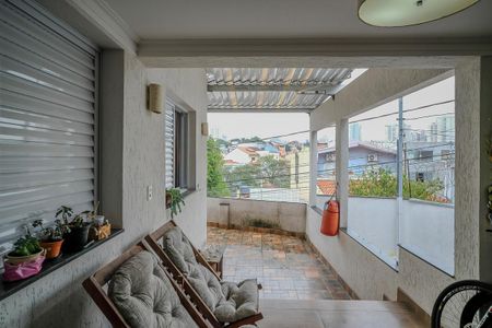 Casa à venda com 200m², 3 quartos e 2 vagasVaranda