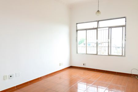 Apartamento à venda com 75m², 2 quartos e sem vaga Apartamento à venda com 75m², 2 quartos e sem vagaSala