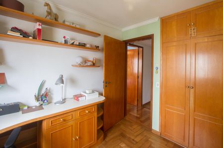 Apartamento à venda com 131m², 3 quartos e 2 vagasQuarto 2