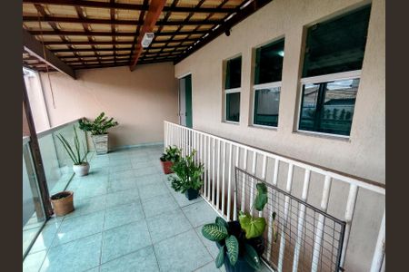 Casa à venda com 190m², 3 quartos e 2 vagasVaranda da Sala