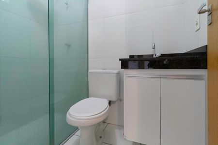 Casa à venda com 122m², 2 quartos e 2 vagasBanheiro da suíte 2