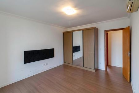 Casa à venda com 122m², 2 quartos e 2 vagasSuíte 2