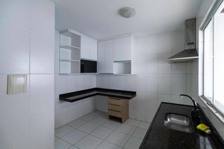 Casa à venda com 122m², 2 quartos e 2 vagasCozinha