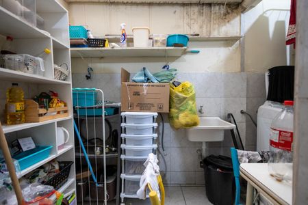 Apartamento à venda com 75m², 2 quartos e 1 vagaÁrea de Serviço