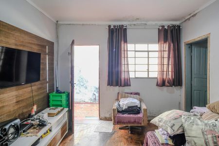 Casa à venda com 180m², 3 quartos e 5 vagasSala