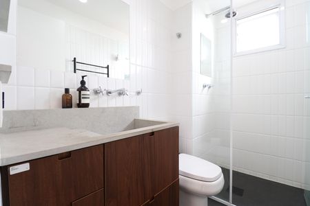 Apartamento à venda com 92m², 1 quarto e 2 vagasBanheiro da Suíte