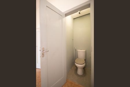 Apartamento à venda com 131m², 2 quartos e 1 vagaBanheiro social