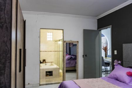 Casa à venda com 280m², 3 quartos e 2 vagasSuíte 