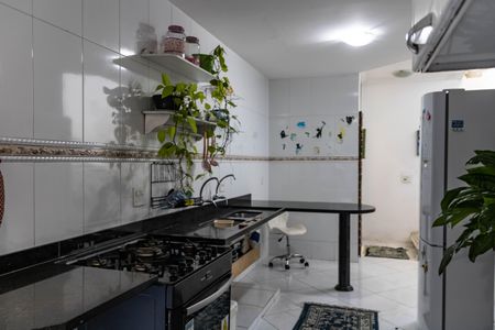 Casa à venda com 280m², 3 quartos e 2 vagasCozinha 