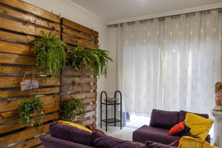 Casa à venda com 280m², 3 quartos e 2 vagasSala