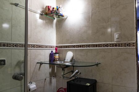 Casa à venda com 280m², 3 quartos e 2 vagasBanheiro Suíte 