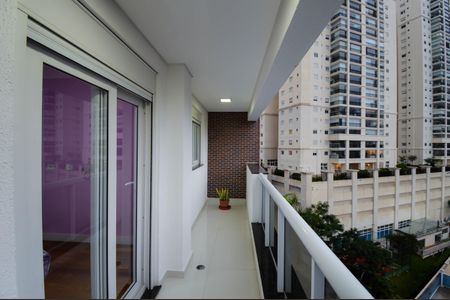 Apartamento à venda com 163m², 3 quartos e 3 vagasVaranda do Quarto 3