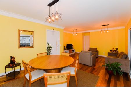 Apartamento à venda com 163m², 3 quartos e 3 vagasSala