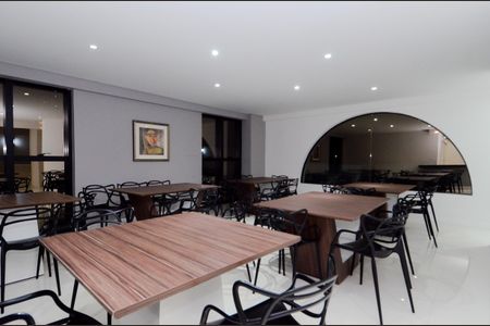 Apartamento à venda com 163m², 3 quartos e 3 vagasÁrea comum - Salão de festas