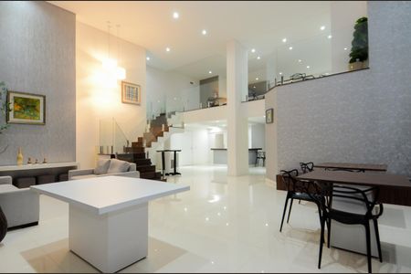 Apartamento à venda com 163m², 3 quartos e 3 vagasÁrea comum - Salão de festas