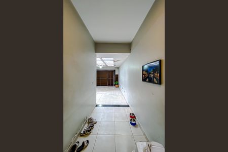 Casa à venda com 170m², 3 quartos e 2 vagasHall de entrada