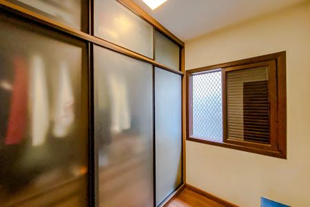 Casa à venda com 170m², 3 quartos e 2 vagasQuarto 2