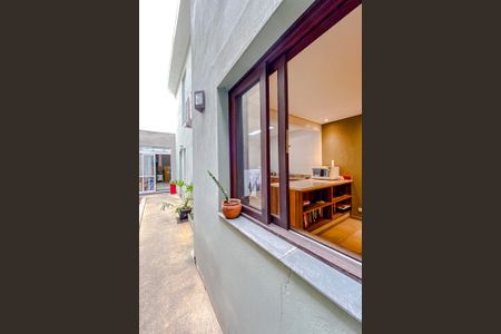 Casa à venda com 170m², 3 quartos e 2 vagasÁrea externa