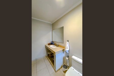 Casa à venda com 170m², 3 quartos e 2 vagasBanheiro da Suíte