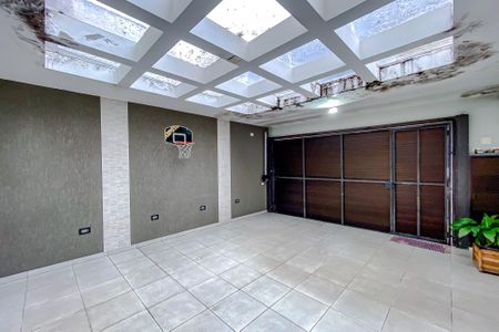 Casa à venda com 170m², 3 quartos e 2 vagasGaragem