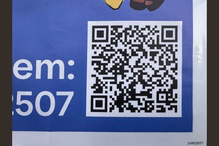 Apartamento à venda com 80m², 2 quartos e sem vaga Apartamento à venda com 80m², 2 quartos e sem vagaFachada e placa