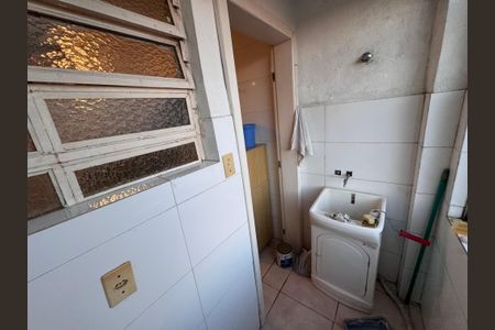 Apartamento à venda com 80m², 2 quartos e sem vaga Apartamento à venda com 80m², 2 quartos e sem vagaCozinha