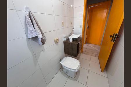 Apartamento à venda com 80m², 2 quartos e sem vaga Apartamento à venda com 80m², 2 quartos e sem vagaBanheiro