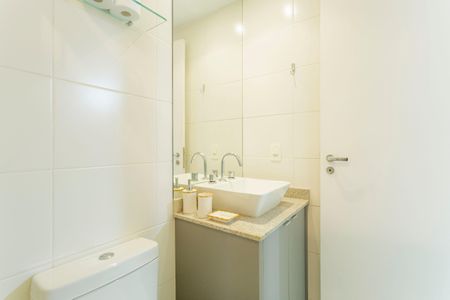 Studio à venda com 37m², 1 quarto e 1 vaga Studio à venda com 37m², 1 quarto e 1 vagaBanheiro