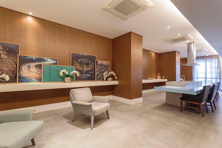 Studio à venda com 37m², 1 quarto e 1 vaga Studio à venda com 37m², 1 quarto e 1 vagaÁrea comum - Salão de festas