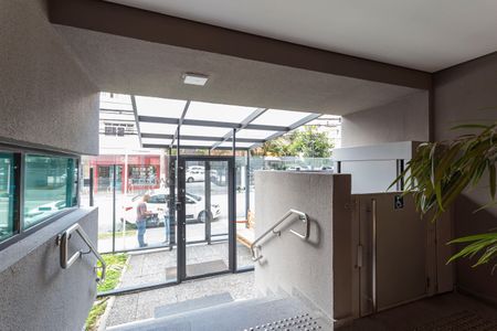 Studio à venda com 37m², 1 quarto e 1 vaga Studio à venda com 37m², 1 quarto e 1 vagaHall social