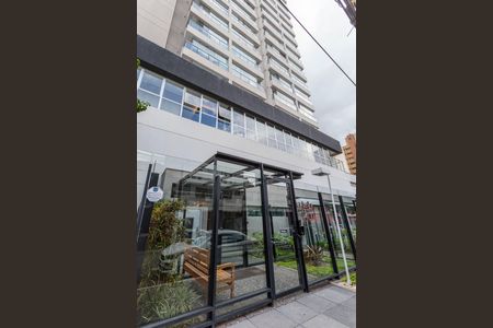 Studio à venda com 37m², 1 quarto e 1 vaga Studio à venda com 37m², 1 quarto e 1 vagaFachada