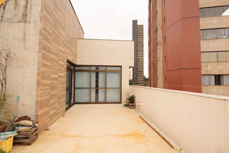 Apartamento à venda com 160m², 3 quartos e 3 vagasTerraço