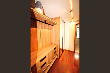 Apartamento à venda com 160m², 3 quartos e 3 vagasQuarto 1