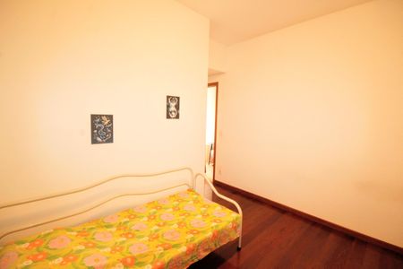 Apartamento à venda com 160m², 3 quartos e 3 vagasQuarto 2