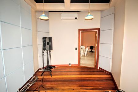 Apartamento à venda com 160m², 3 quartos e 3 vagasStudio